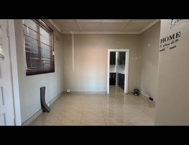 2.5 BEDROOM APARTMENT TO LET IN MUSGRAVE